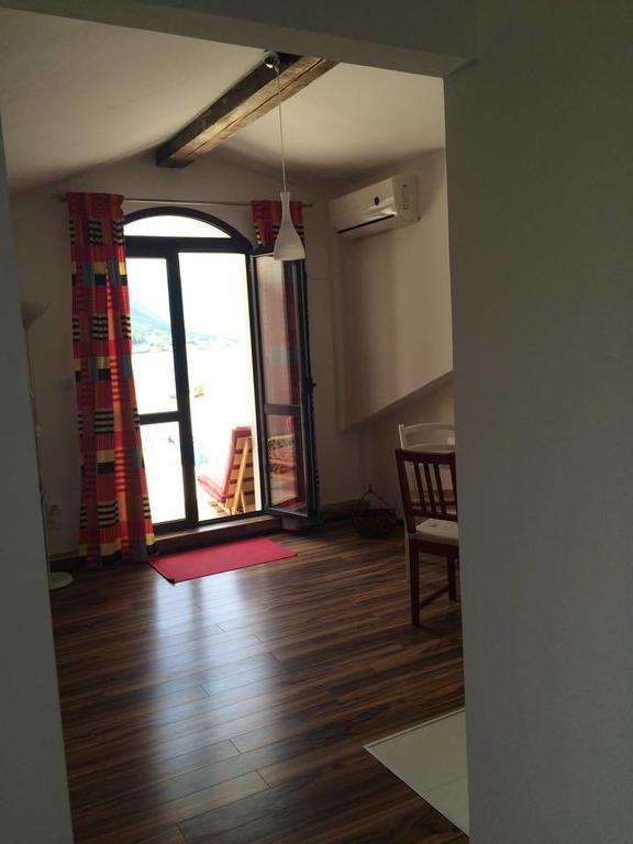Apartment Jovana Kotor Bilik gambar