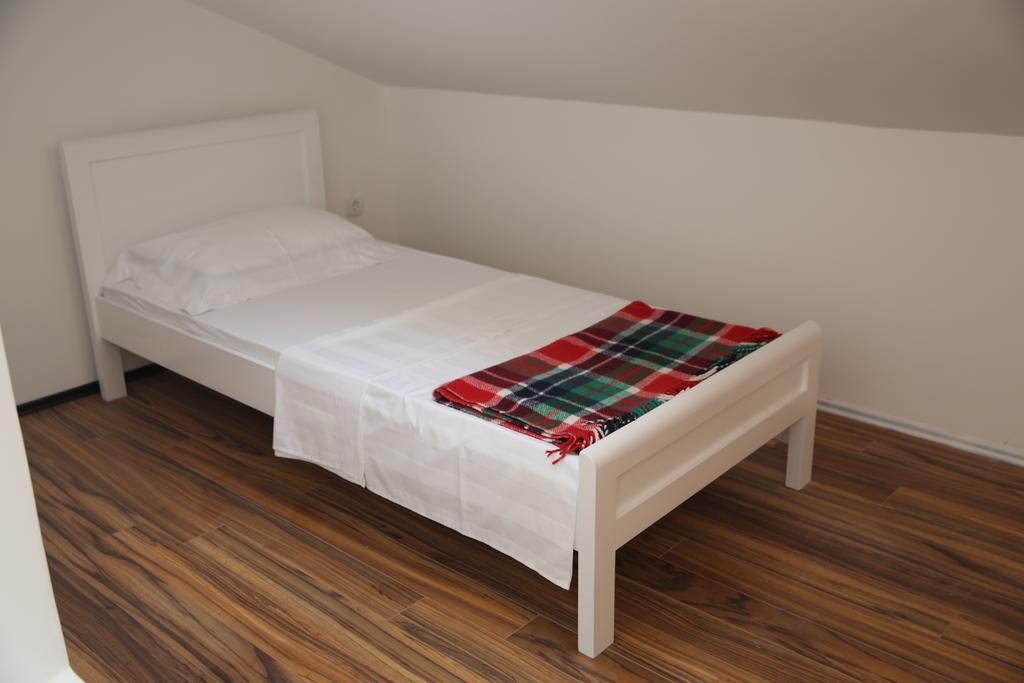 Apartment Jovana Kotor Bilik gambar