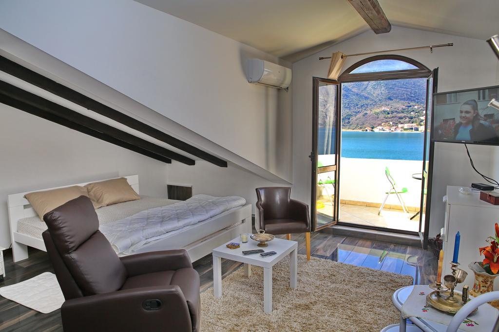 Apartment Jovana Kotor Luaran gambar