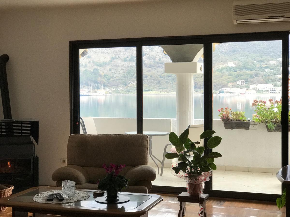 Apartment Jovana Kotor Luaran gambar