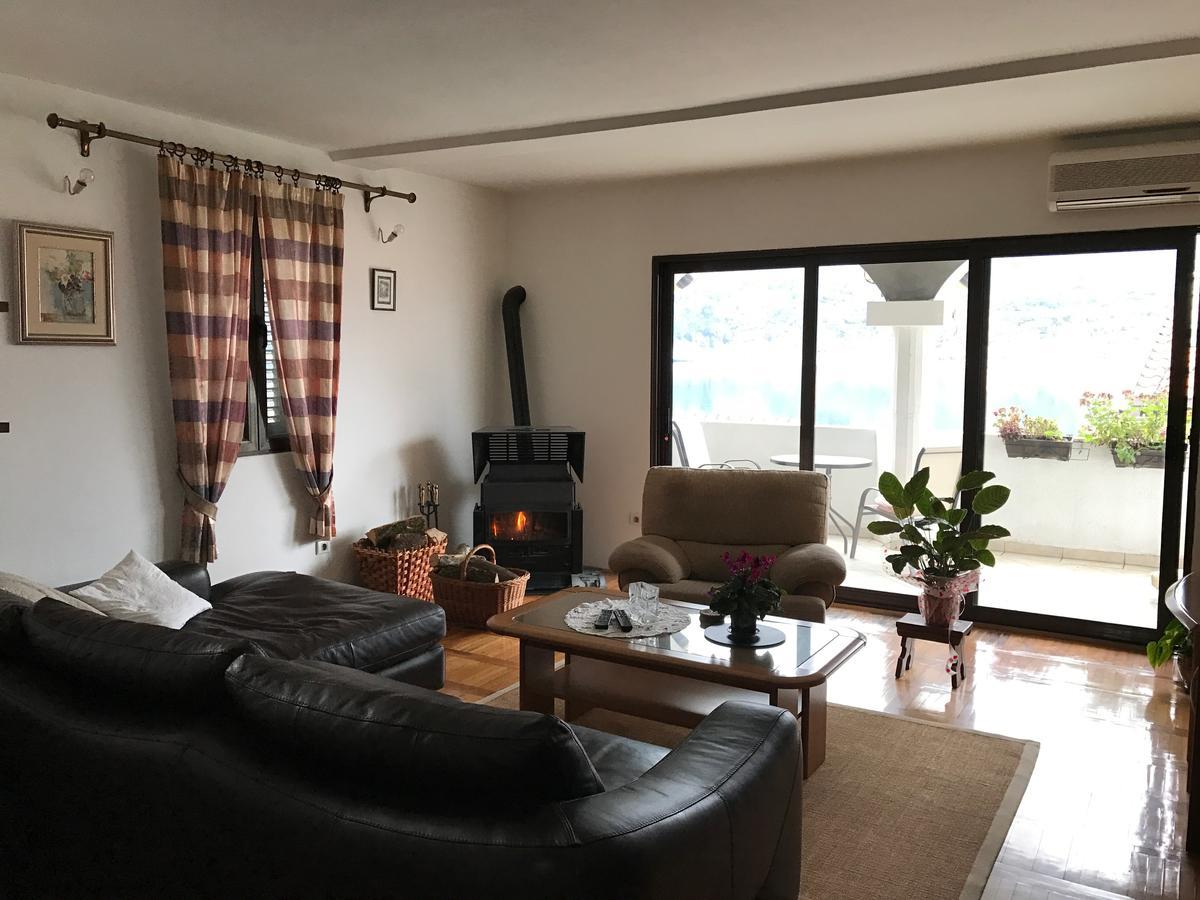 Apartment Jovana Kotor Luaran gambar